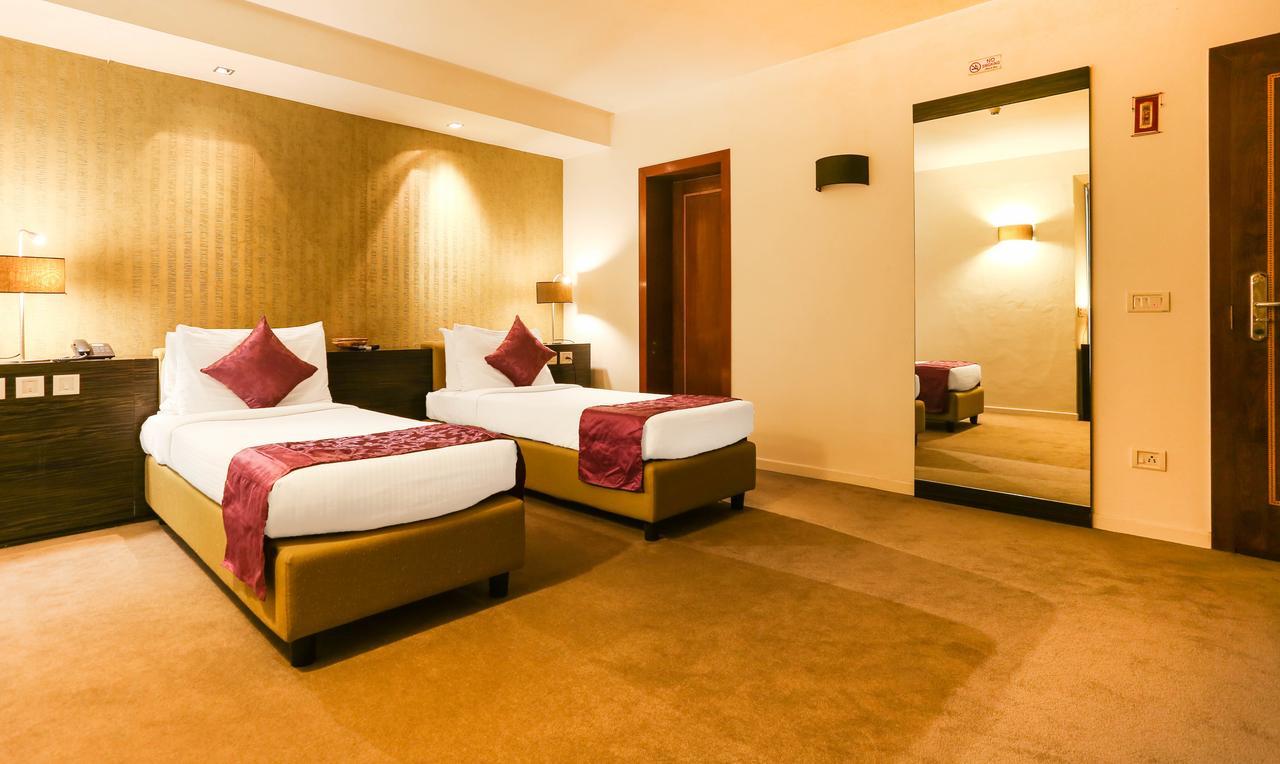 Treebo Trend Wilson Garden Hotel Bangalore Exterior foto