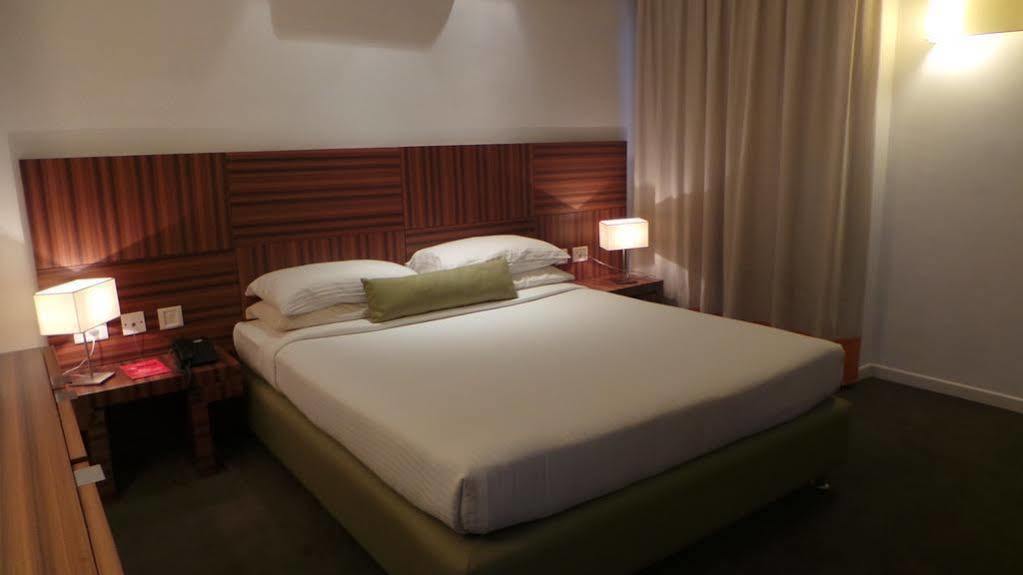 Treebo Trend Wilson Garden Hotel Bangalore Exterior foto