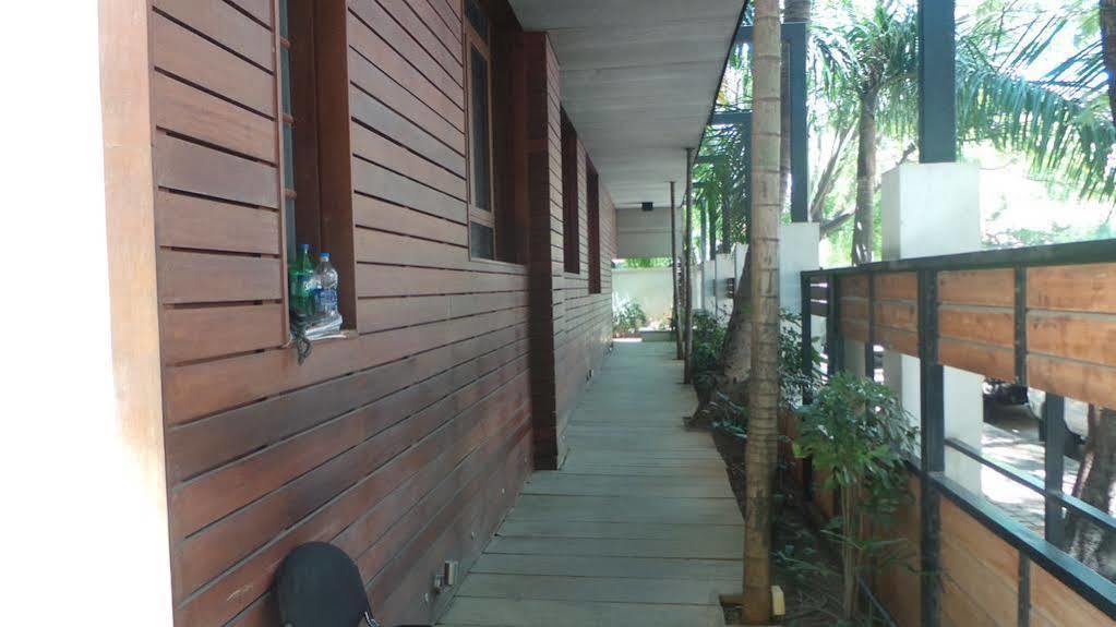 Treebo Trend Wilson Garden Hotel Bangalore Exterior foto